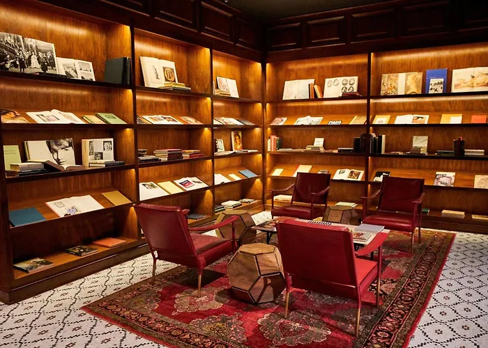The Adolphus, Autograph Collection